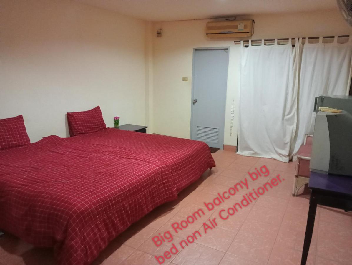 Apartments Thai Smile Pattaya Exterior foto